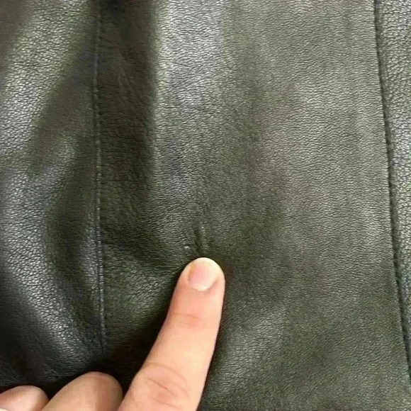 Carlisle Vintage 100% Leather Black Pencil Skirt Front Slit - Picture 7 of 7